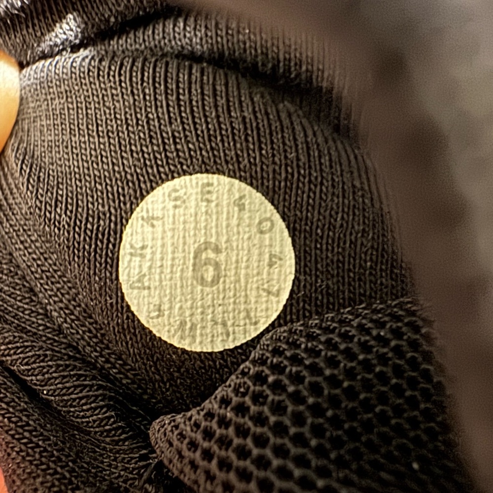 Lululemon Scuba Jacket (6) Black Hoodie - Picture 4 of 10